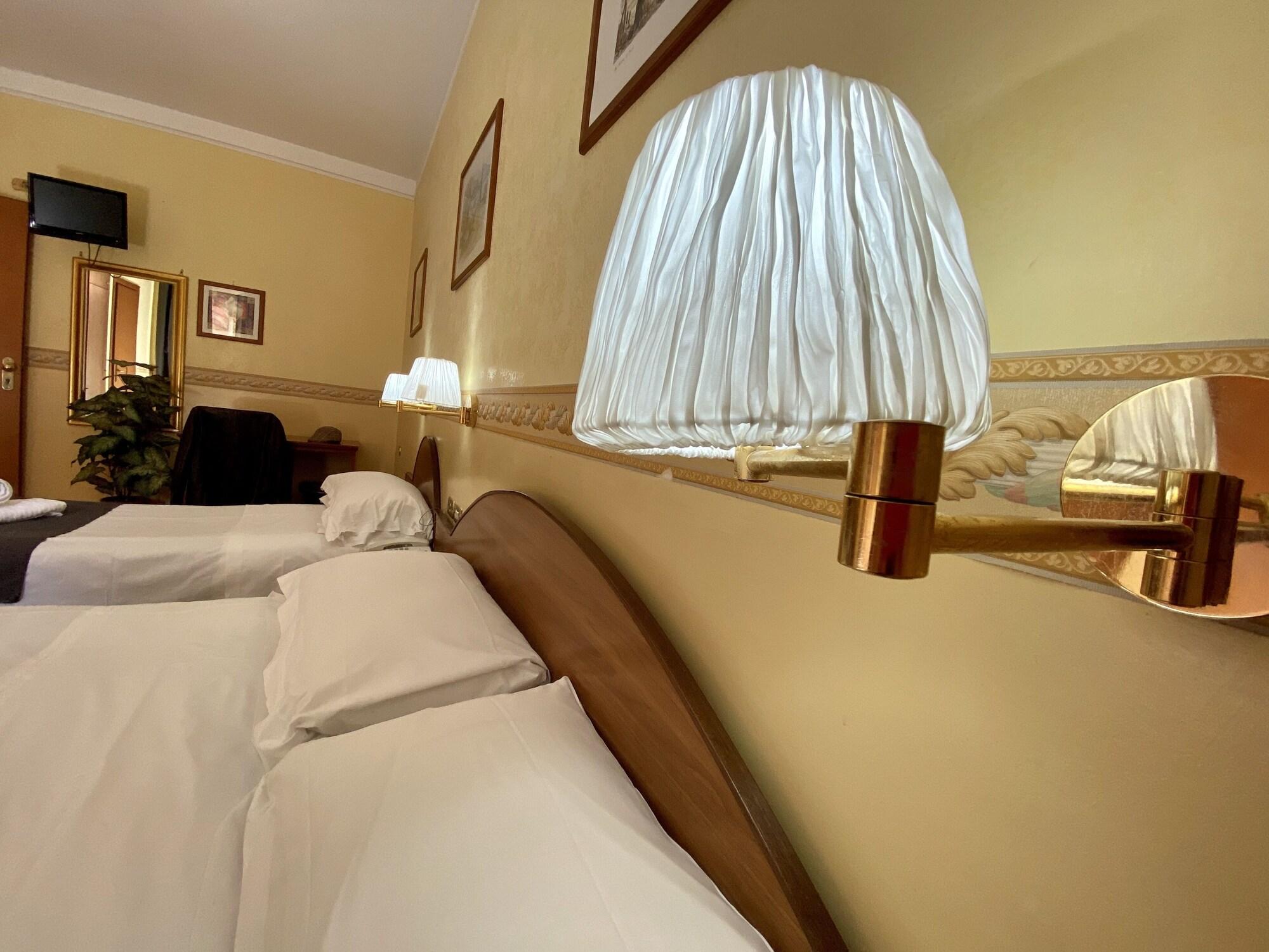 Hotel Resi Roma Eksteriør bilde