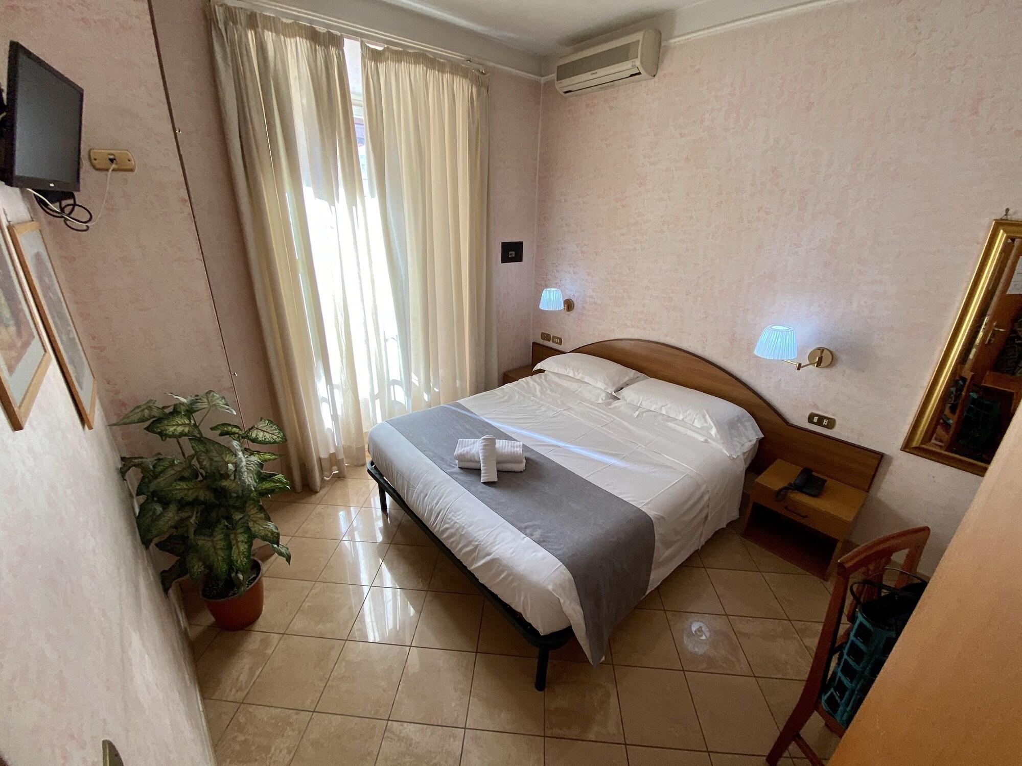 Hotel Resi Roma Eksteriør bilde